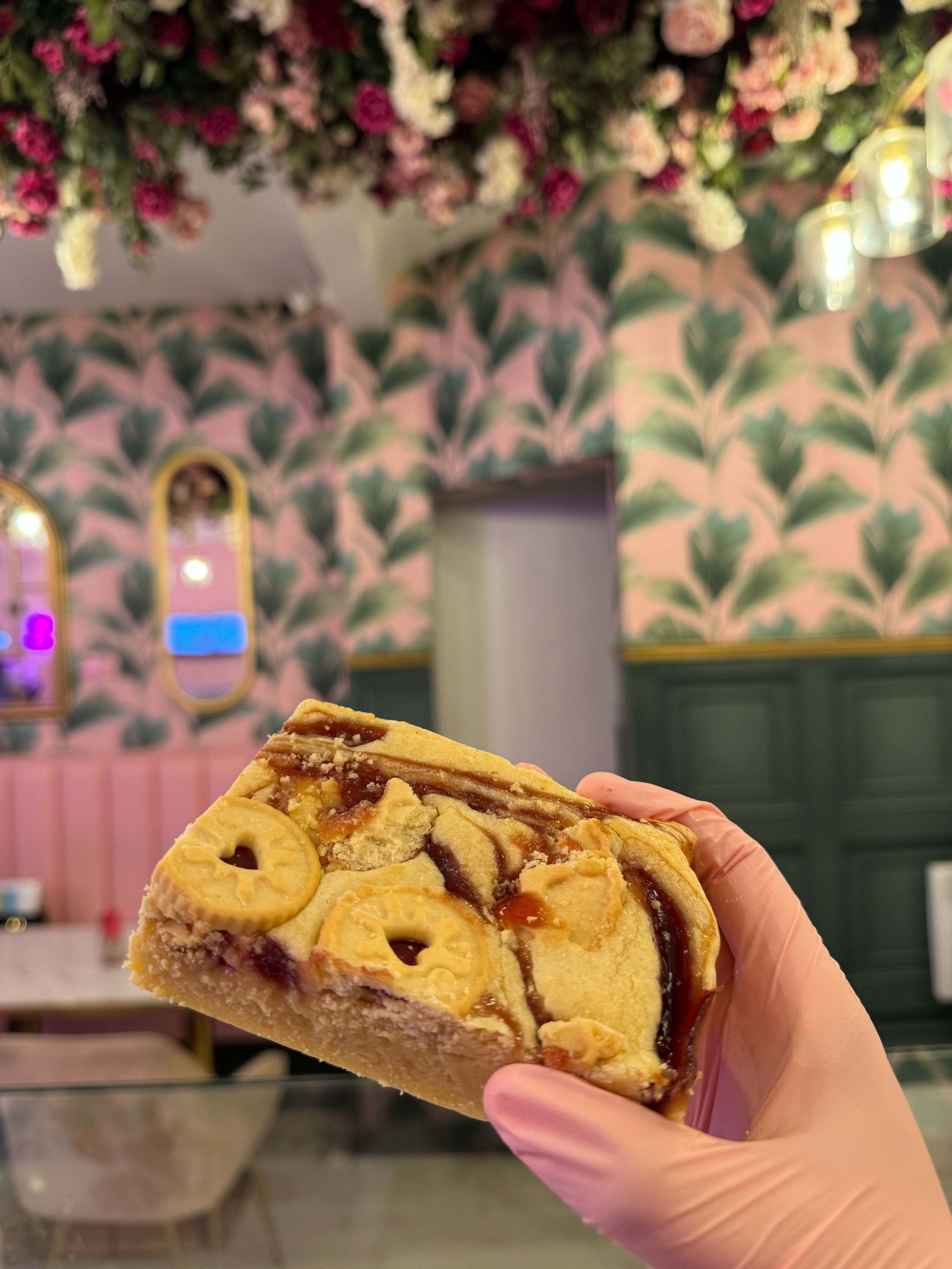 JAMMIE DODGER BLONDIE XO