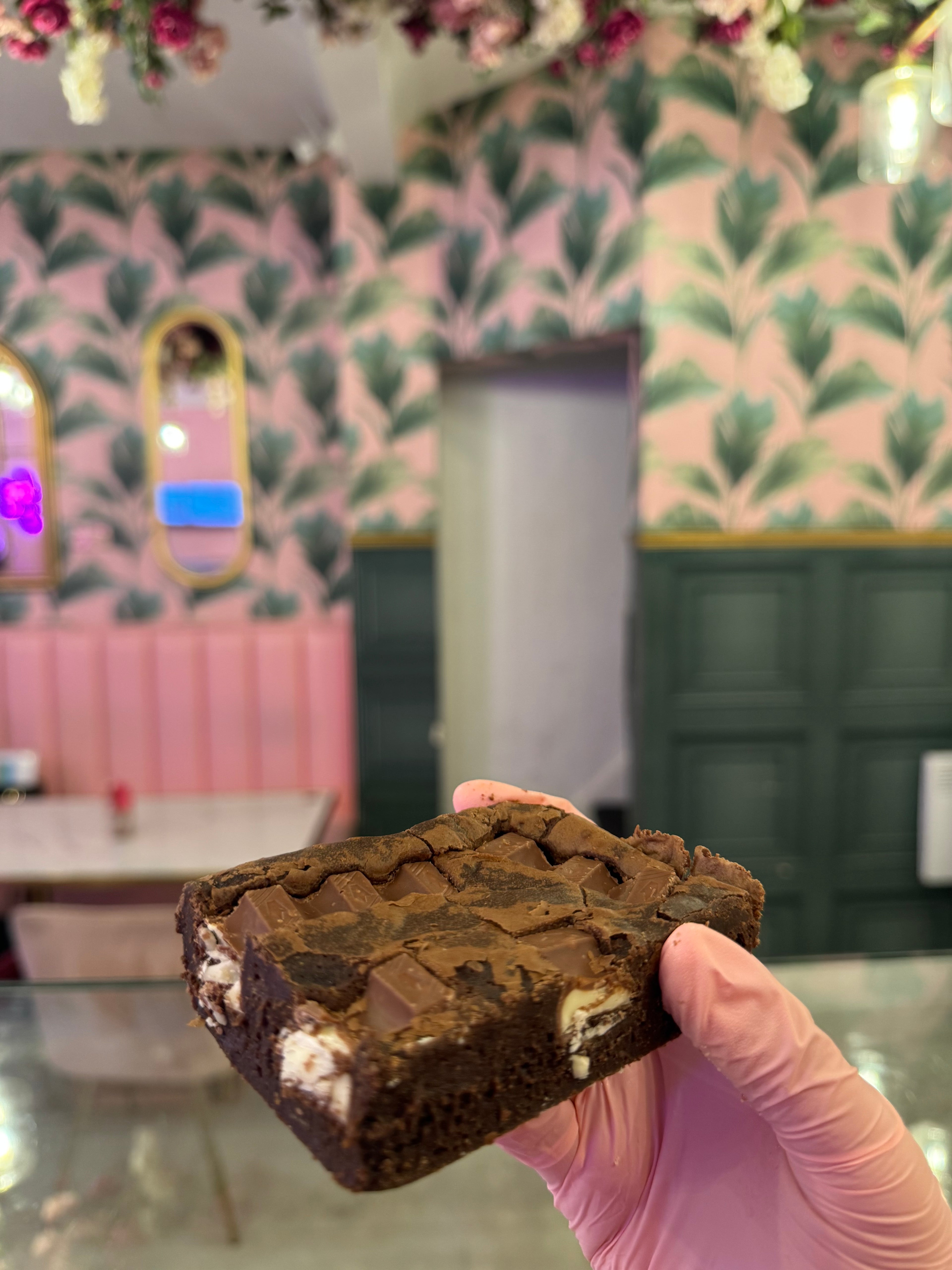 KINDER BAR STUFFED BROWNIE XO